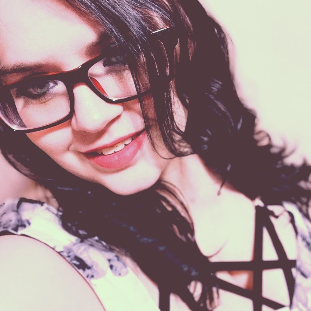 Meet your Posher, Toni